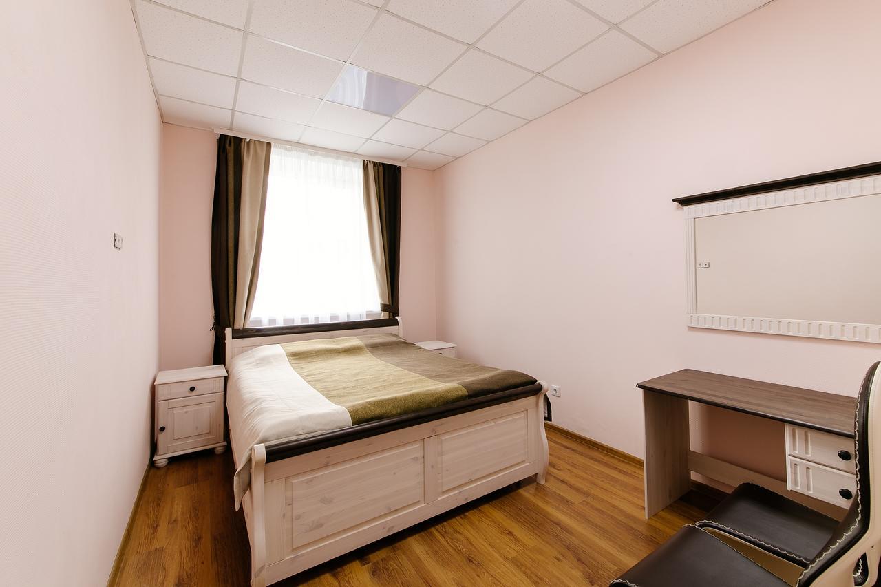 Hôtel Baza Otdykha Chaika à Zhodzina Extérieur photo